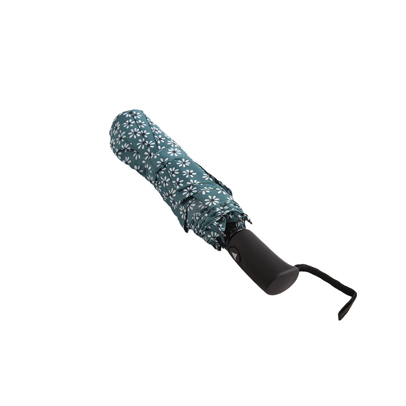Grüner, frischer, floraler Pongee-Dreifach-Regenschirm – 0E6B0512